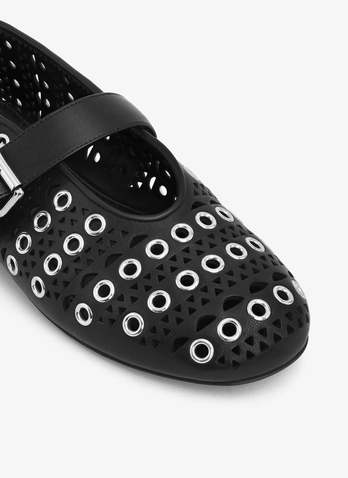 BALLERINE FLAT IN PELLE DI VITELLO VIENNE CON OCCHIELLI ALAÏA BALLERINE FLAT IN PELLE DI VITELLO VIENNE CON OCCHIELLI NERO